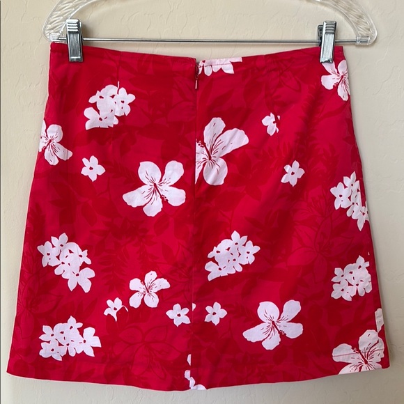 White Stag Women’s Floral VTG Red Hawaiian Hibiscus SKORT Size 10 - Picture 5 of 12